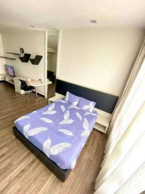 Cheras Romantic Studio House with free Netflix and wifi